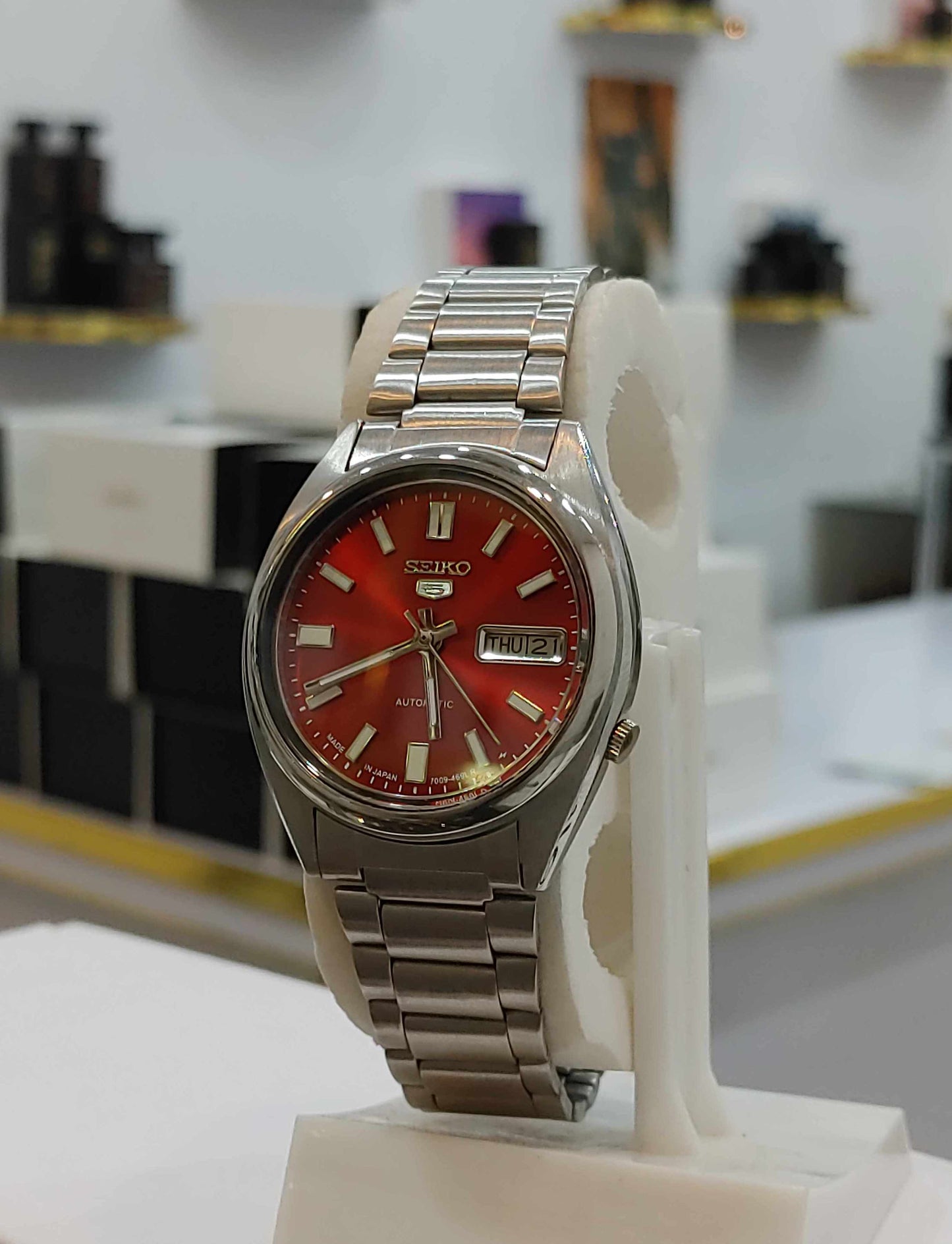 Seiko Limited Red Dial Moded Edition Automatic 38mm Dial Stainless Steel