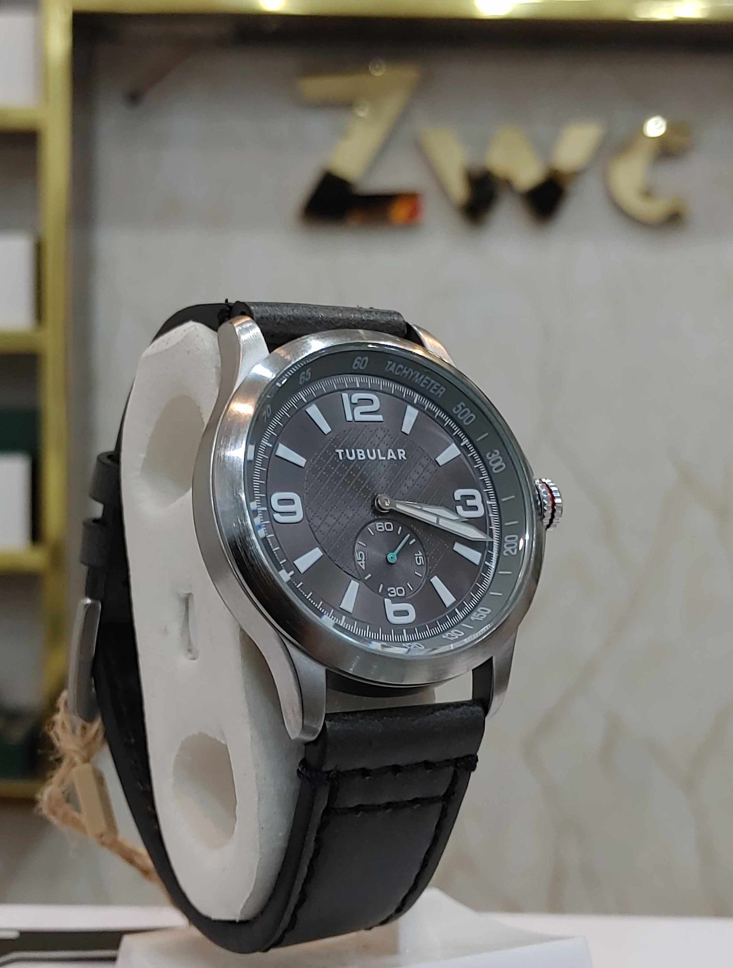 Tubular Watch For Men Down Second