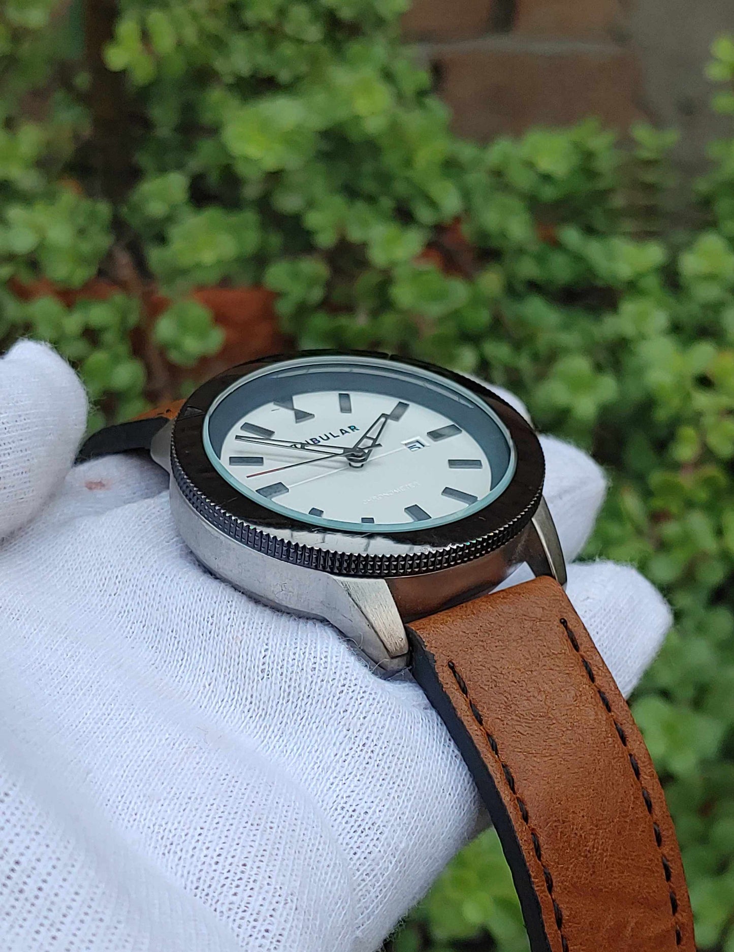 Tubular brown Leather Strap Watch for men