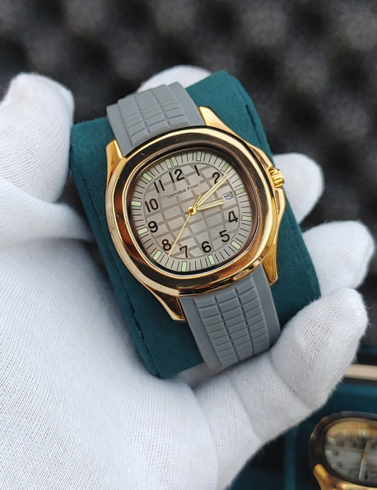 Universe Point Rubber Strap Golden Case Number Dial Watch